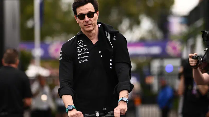 &ldquo;Solo chi vive nel passato pu&ograve; non amare questa F1&rdquo;: Wolff attacca i critici e Verstappen dopo la gara a Suzuka