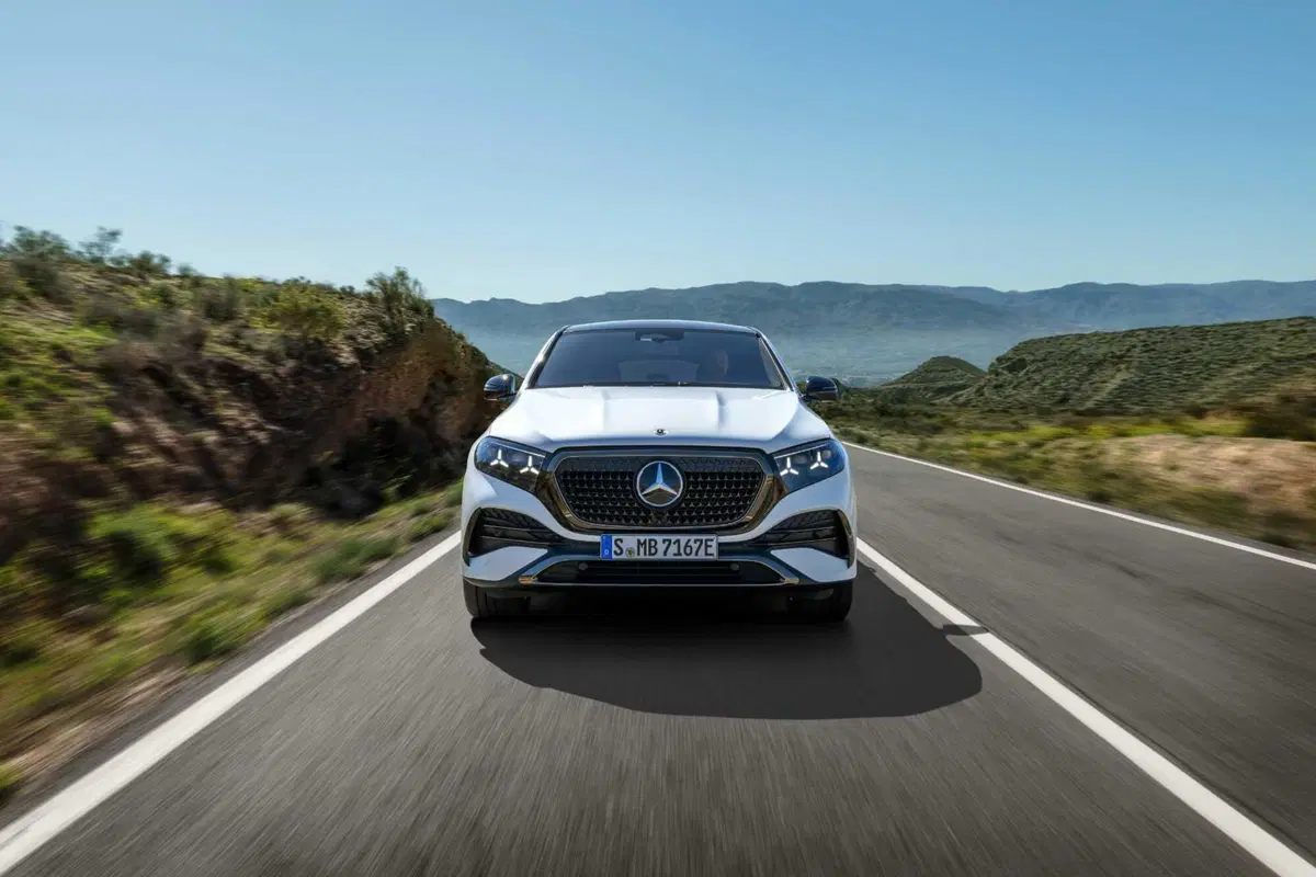 Mercedes GLE 2026: tutto quello che cambia nel SUV di lusso più venduto in Italia tra design da Clas (2)