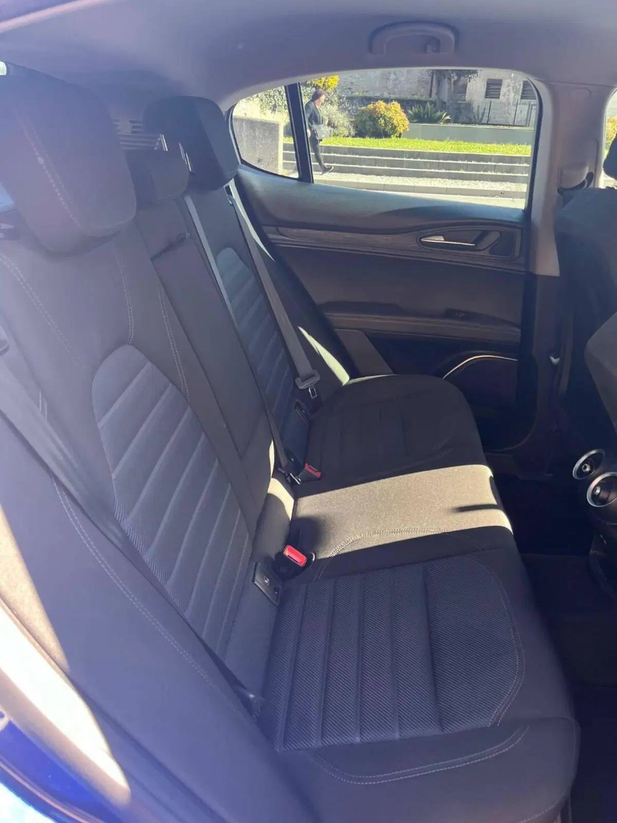 Alfa Romeo Stelvio usata a Pordenone (7)