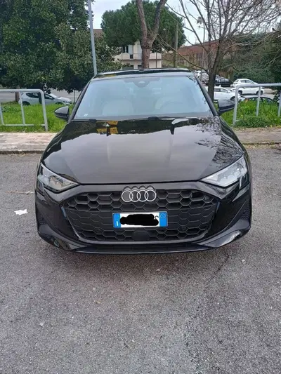 Audi A3 Sedan 1.5 tfsi Business 116cv del 2024 usata a Carrara