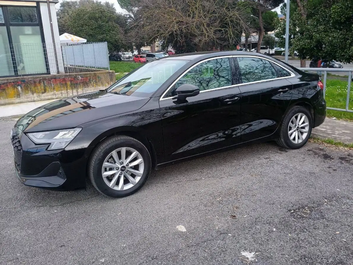 Audi A3 Sedan usata a Massa-Carrara (3)