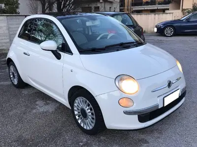 Fiat 500 1.3 Multijet 16V 75 CV Lounge del 2008 usata a Brittoli