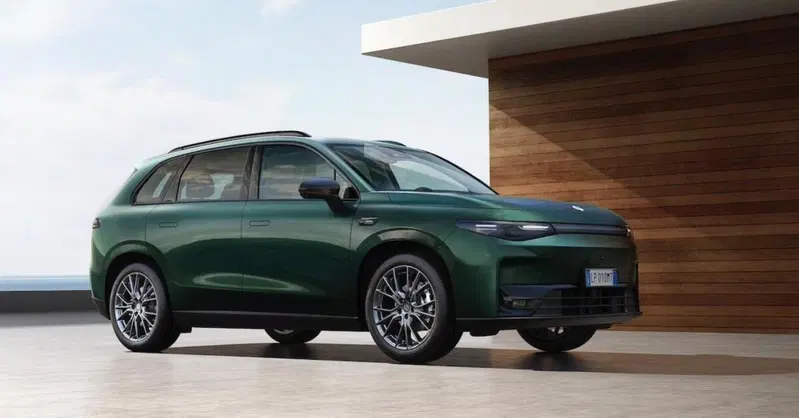 Leapmotor C10 Rev, il SUV elettrico con motore termico arriva in Europa 