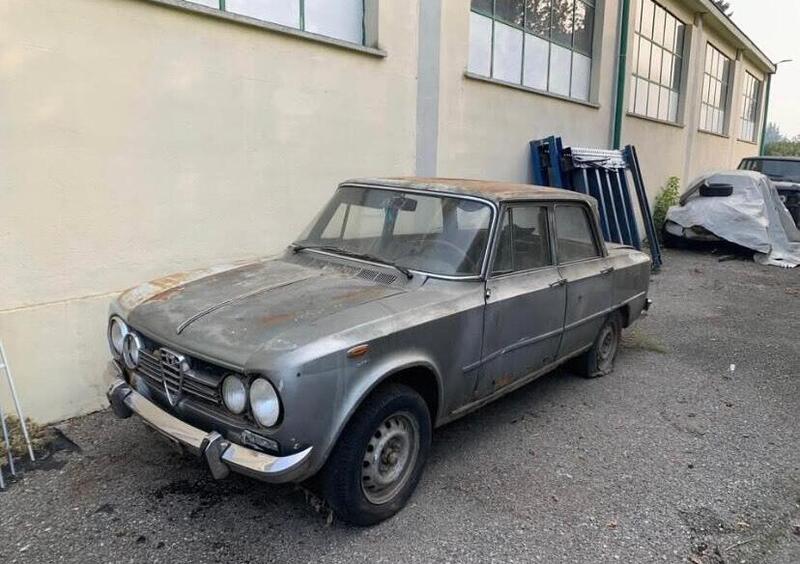 Alfa Romeo GIULIA SUPER BISCIONE 1.6 DA RESTAURO d'epoca del 1969 a Soresina