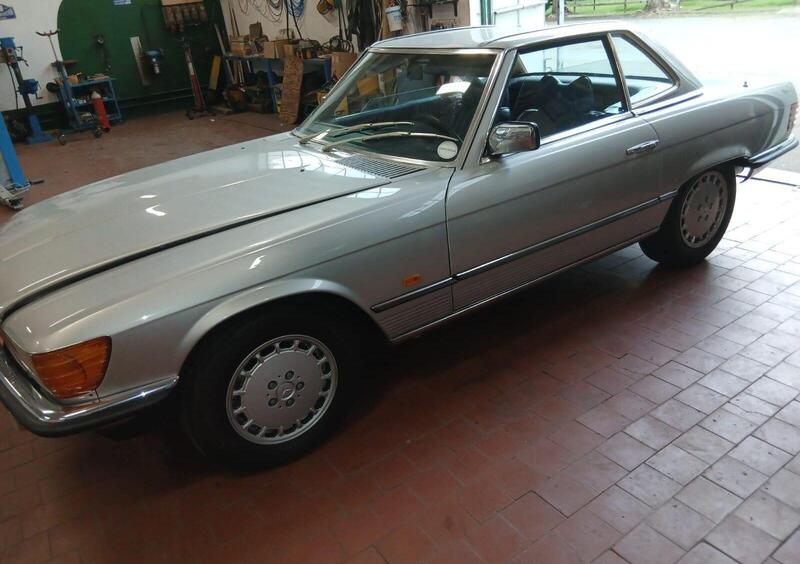 Mercedes-Benz 450 SL R107 CABRIO d'epoca del 1973 a Soresina