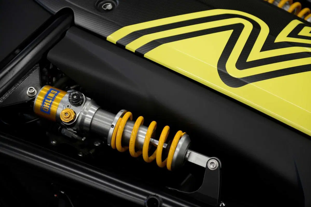 525 CV, 600 kg e un cambio sequenziale da corsa: la Ariel Atom 4RR è la stradale più vicina a una Formula 1 (6)