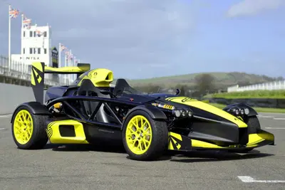 &Egrave; davvero legale su strada? La Ariel Atom 4RR ha 525 CV, pesa nulla e umilia qualsiasi hypercar