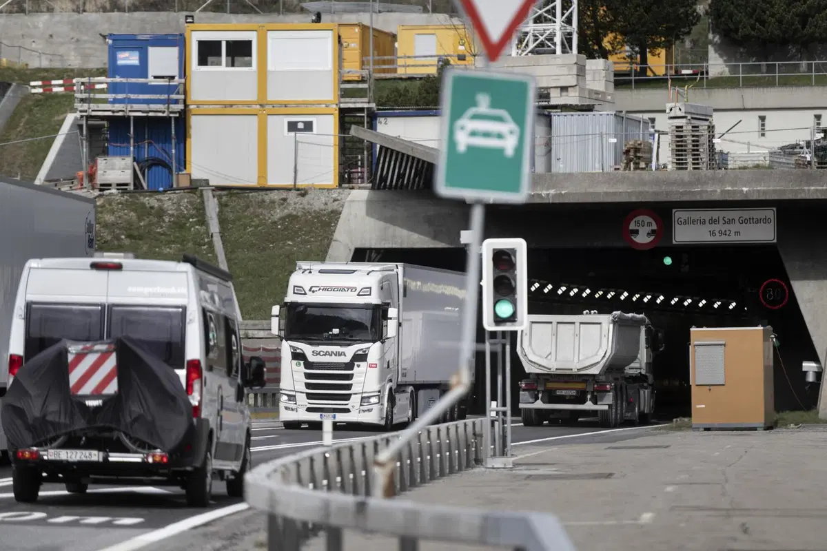Svizzera, arriva la tassa per chi &ldquo;passa e basta&rdquo;: un nuovo motivo per cambiare itinerario?