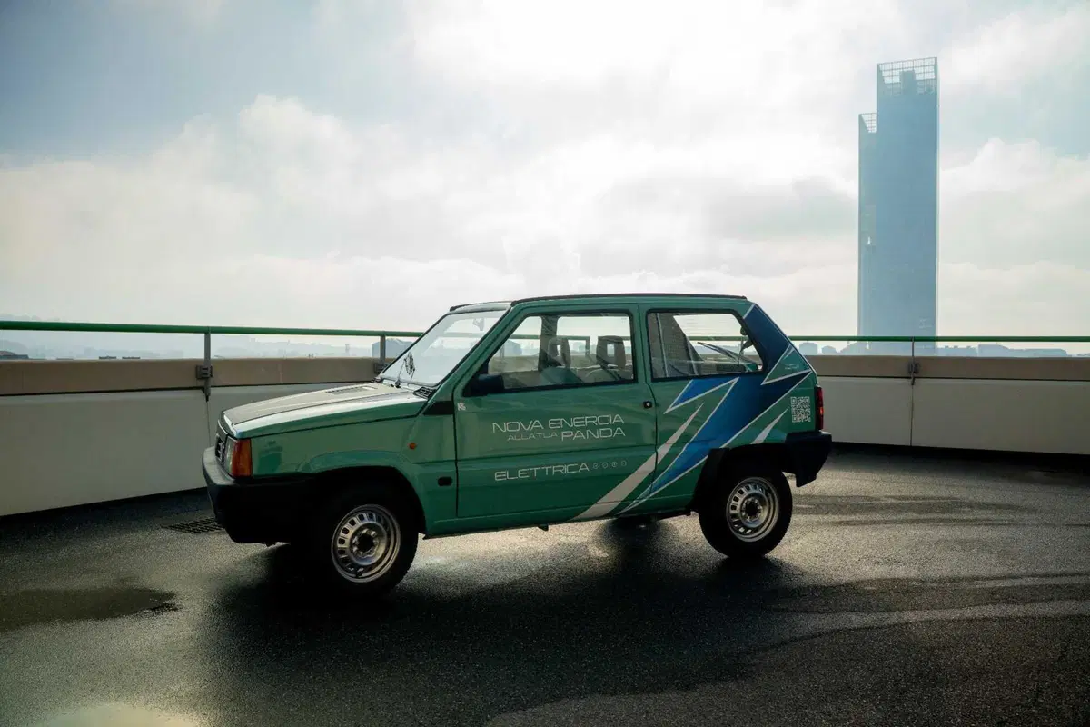 Fiat Panda elettrica, l'icona degli anni '80 rinasce: autonomia, prezzo e perché è un tuffo al cuore (2)