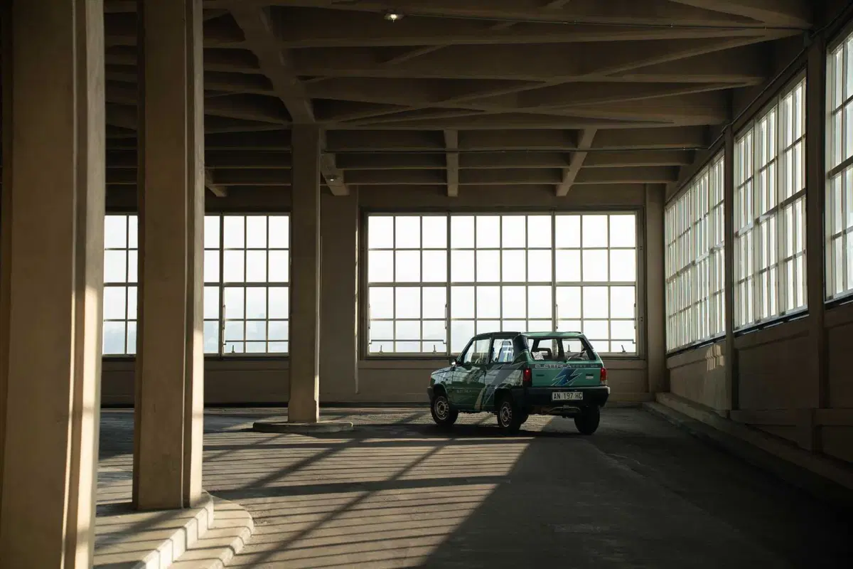 Fiat Panda elettrica, l'icona degli anni '80 rinasce: autonomia, prezzo e perché è un tuffo al cuore (3)