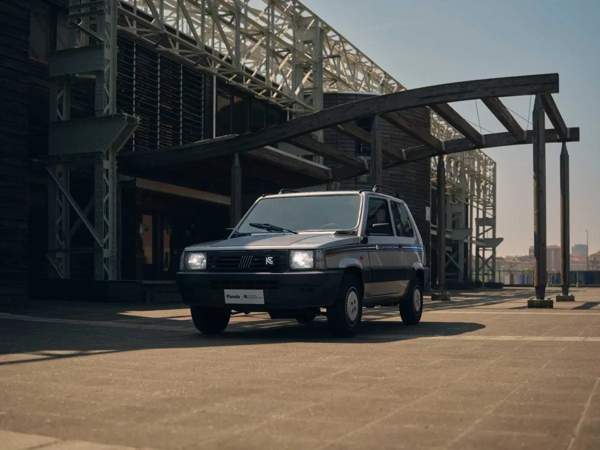 Fiat Panda elettrica, l'icona degli anni '80 rinasce: autonomia, prezzo e perché è un tuffo al cuore (6)