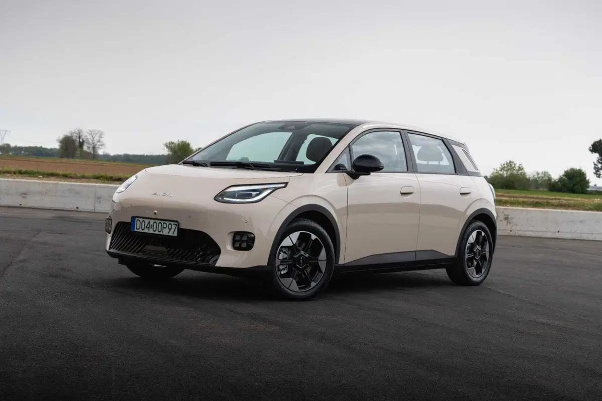 GAC AION UT: l'elettrica cinese progettata a Milano e assemblata in Austria che punta all’Europa (7)