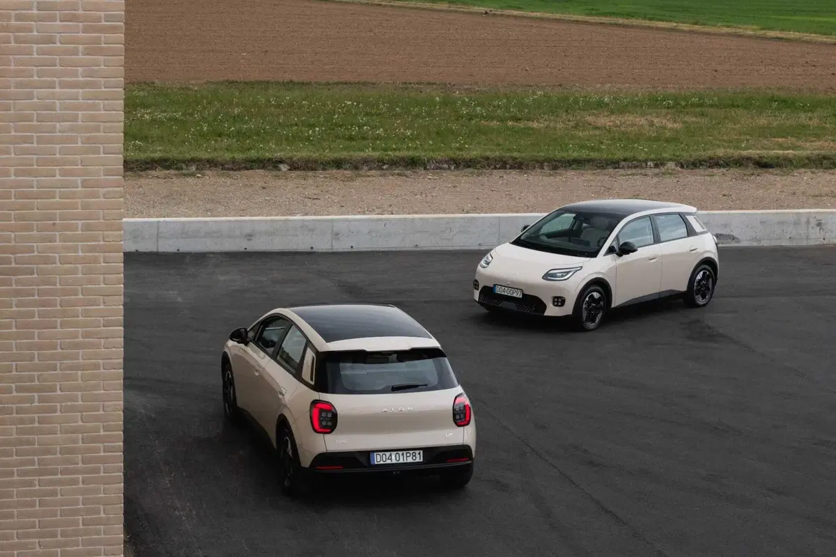 GAC AION UT: l'elettrica cinese progettata a Milano e assemblata in Austria che punta all’Europa (20)