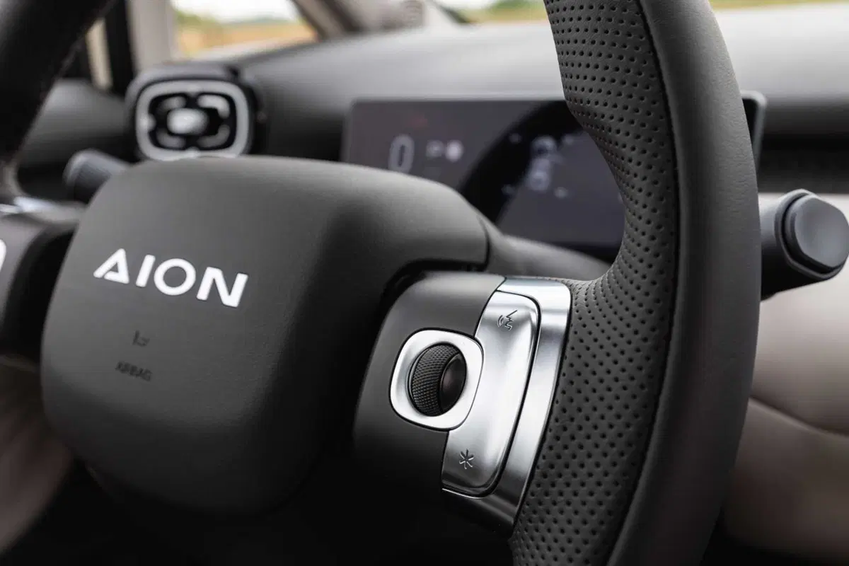 GAC AION UT: l'elettrica cinese progettata a Milano e assemblata in Austria che punta all’Europa (23)