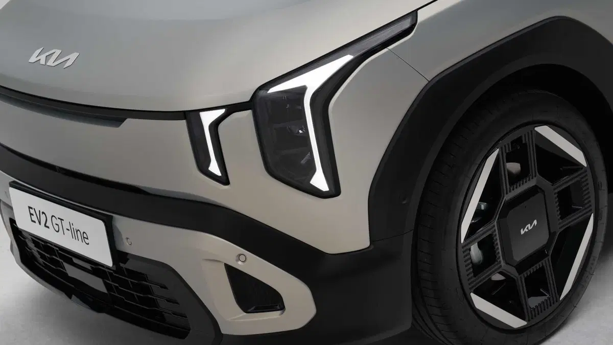 Kia EV2 61,0 kWh GT-line obc 22kW (17)