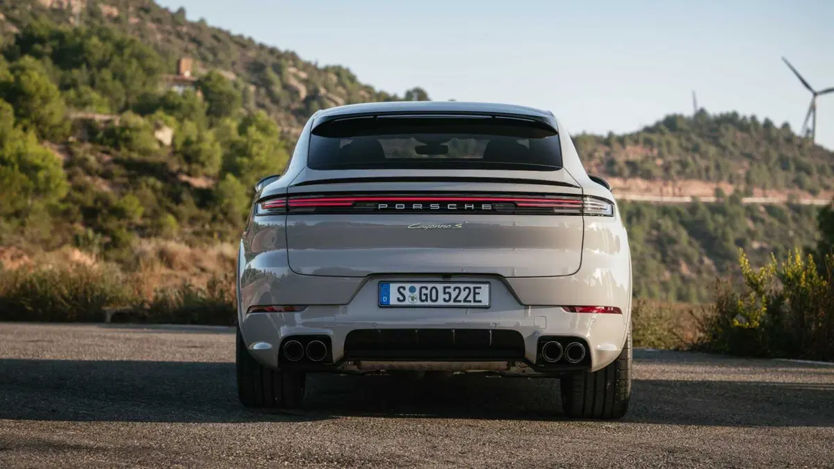 Porsche Cayenne Coupé 3.0 e-hybrid S tiptronic (6)