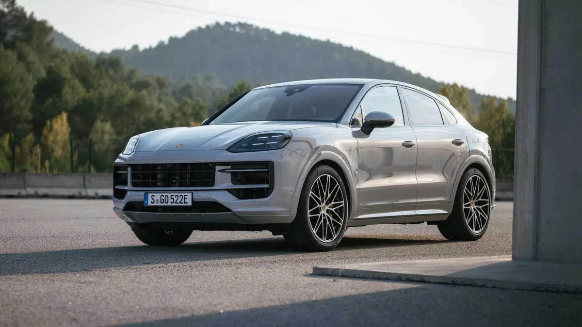 Porsche Cayenne Coupé 3.0 e-hybrid S 5p.ti tiptronic (2)