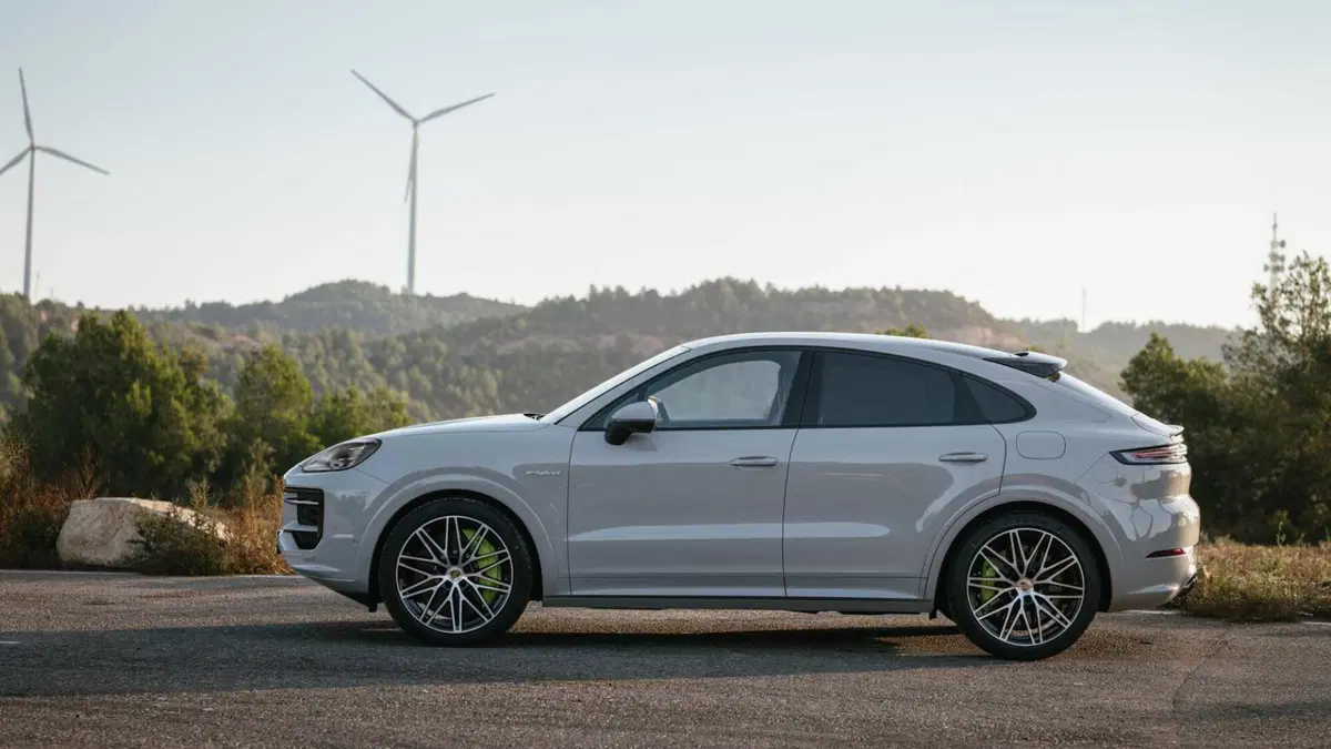Porsche Cayenne Coupé 3.0 e-hybrid S 5p.ti tiptronic (4)