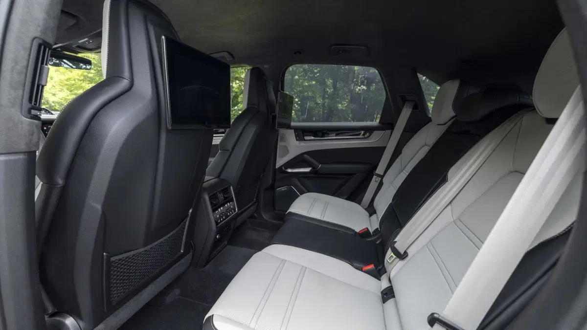 Porsche Cayenne 4.0 GTS tiptronic (11)