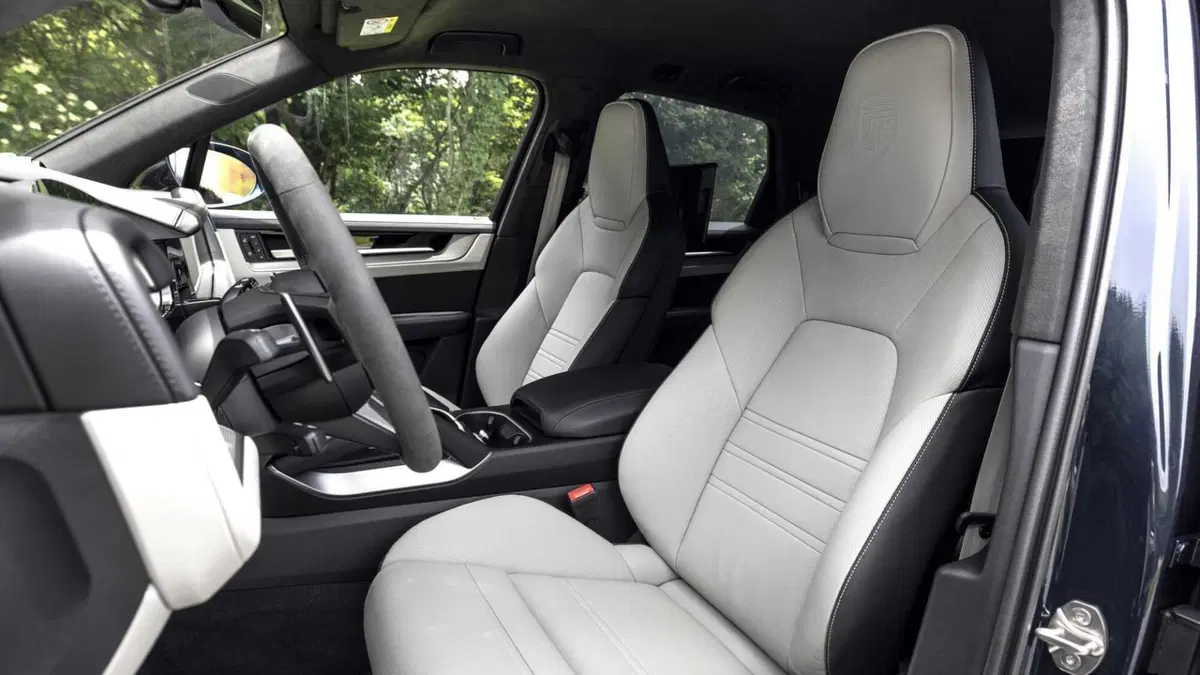 Porsche Cayenne 4.0 GTS tiptronic (10)