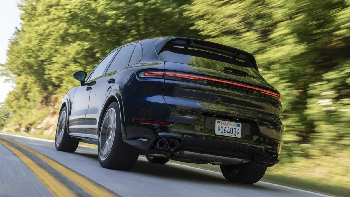 Porsche Cayenne 4.0 GTS tiptronic (3)