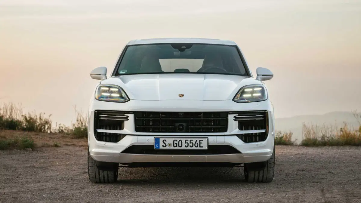 Porsche Cayenne 4.0 e-hybrid Turbo tiptronic (4)