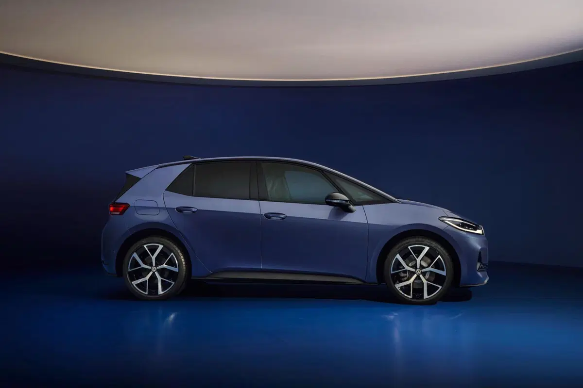 Volkswagen ID.3 Neo: più autonomia, interni rivoluzionati e nuova identità per la compatta elettrica (22)