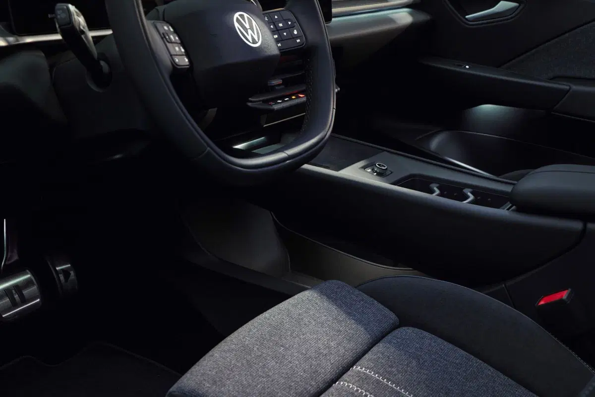 Volkswagen ID.3 Neo: più autonomia, interni rivoluzionati e nuova identità per la compatta elettrica (26)