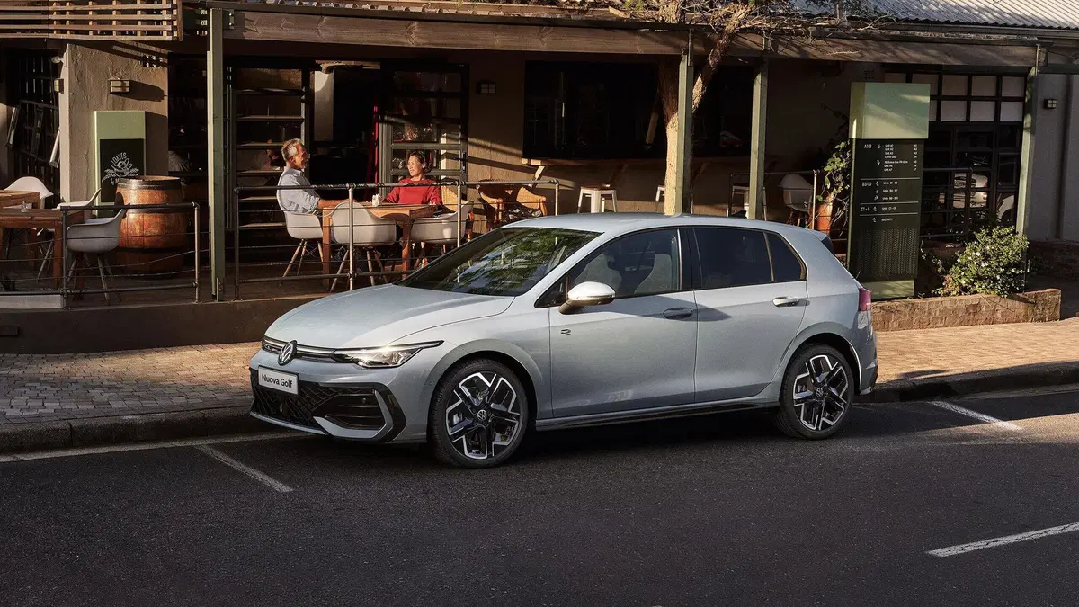 Volkswagen sorprende con una nuova offerta sulla Golf: il prezzo cambia le carte in tavola