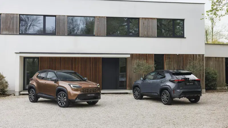 Toyota aggiorna Yaris Cross: il SUV ibrido cambia aspetto e diventa pi&ugrave; premium