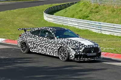 Mercedes-AMG CLE 63 Mythos sorpresa su strada: torna il V8 pi&ugrave; estremo di Affalterbach