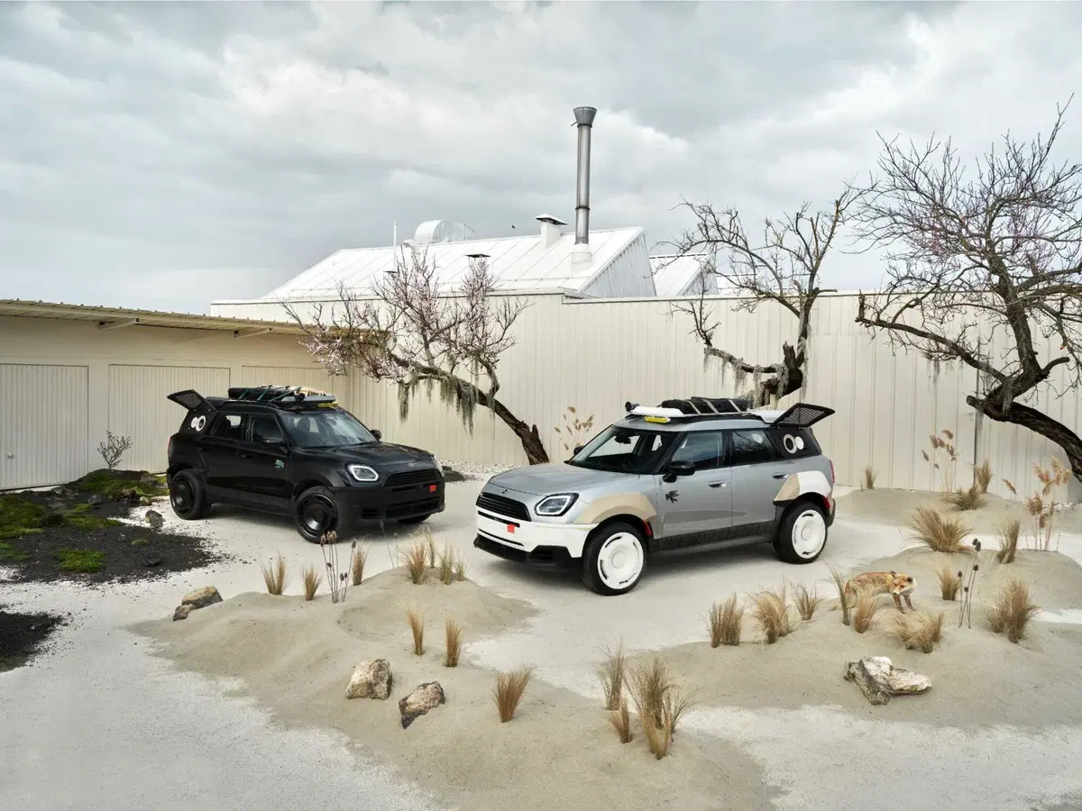 MINI Countryman diventa un palco itinerante: due one-off firmate Vagabund trasformano il SUV in un festival su ruote (3)