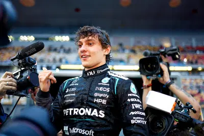 F1. Non chiamatelo solo "giovane": il fenomeno Antonelli travolge il mercato, ecco quanto hanno pagato per lui