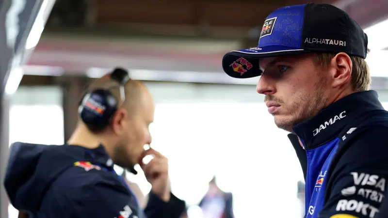L'arrivo di un italiano ex Ferrari baster&agrave; per trattenere Max? Red Bull, la mossa disperata per non perdere Verstappen