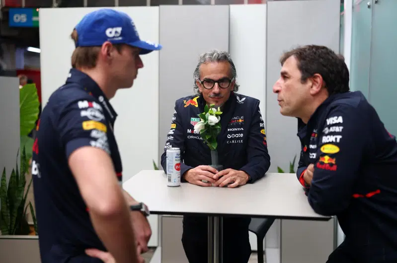 Max Verstappen, Laurent Mekies e Pierre Wach&eacute;