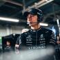 “Vogliamo correre flat-out, basta limiti invisibili!”: anche Russell dichiara guerra alle regole della nuova F1