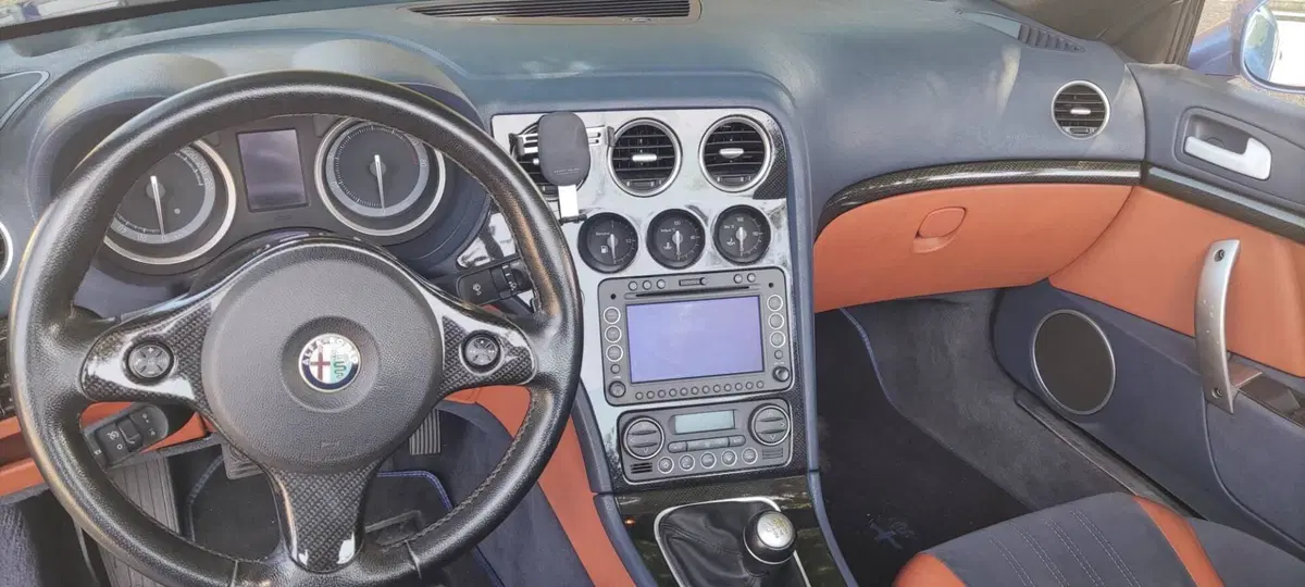 Alfa Romeo Spider 2006 2.2 jts Exclusive 185cv d'epoca a Torino (2)