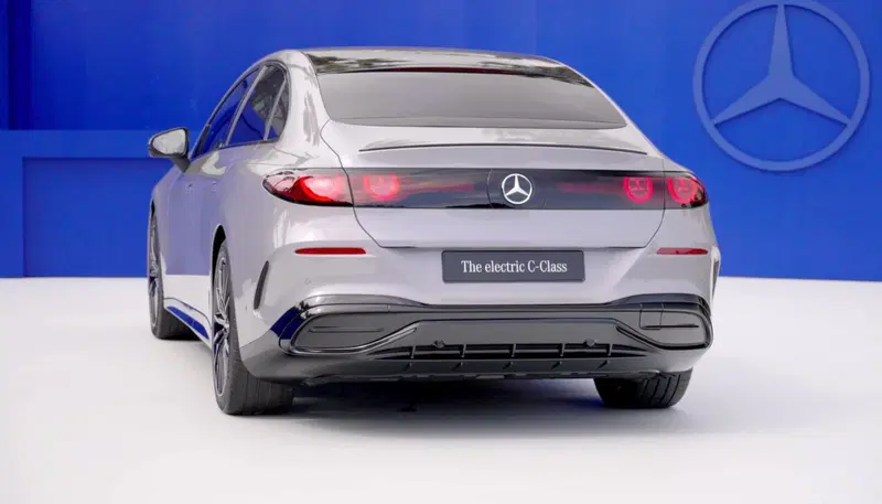 Retro Nuova Mercedes Classe C