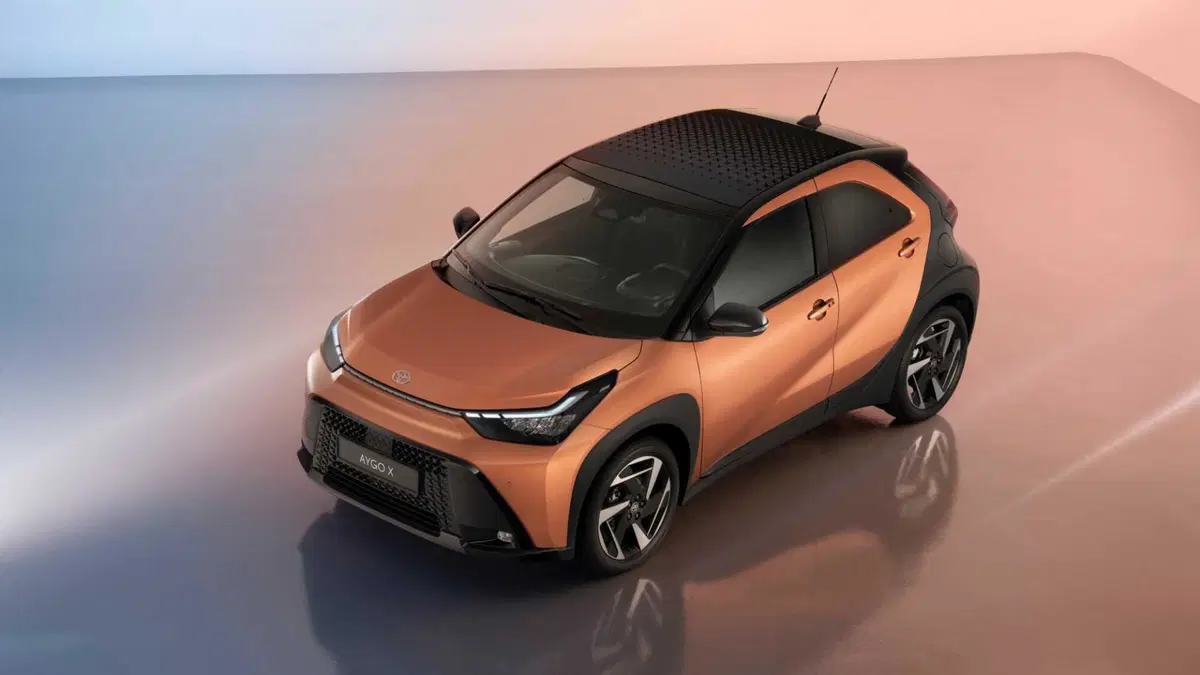 Toyota Aygo X 1.0 Trend 72cv (7)