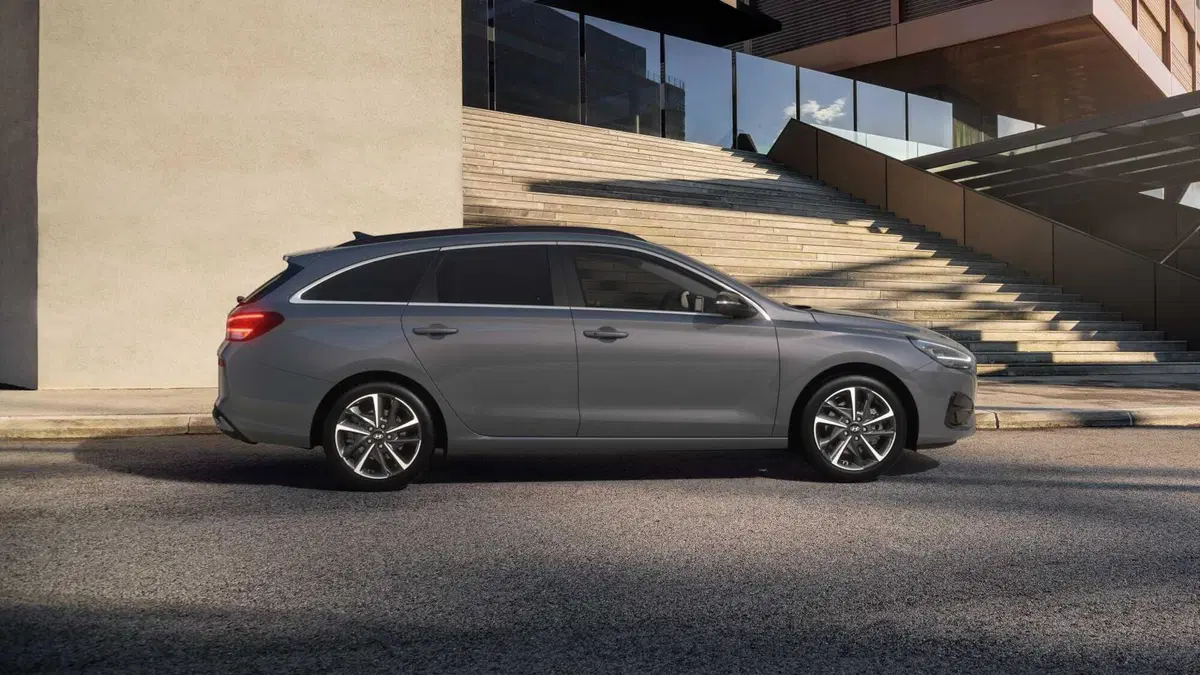 Hyundai i30 Station Wagon 1.0 t-gdi 48V Prime 120cv dct (4)