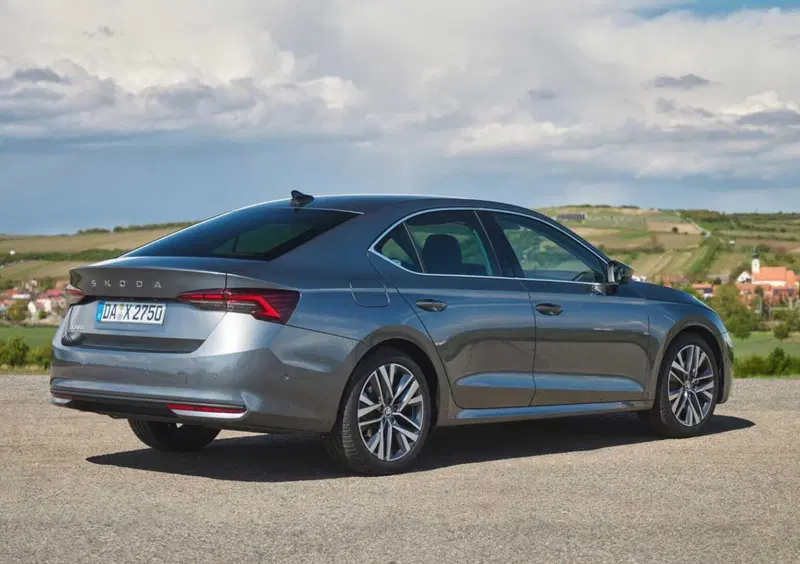 Skoda Octavia (2)