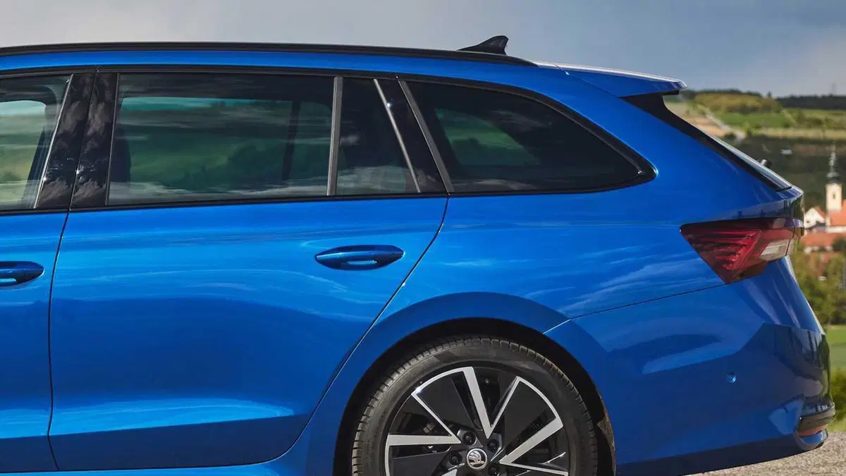 Skoda Octavia Station Wagon 1.5 tsi mhev Sportline 150cv dsg (14)