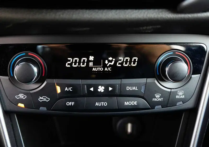 Suzuki S-Cross (19)