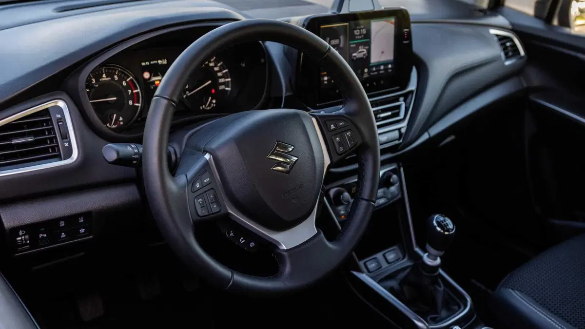 Suzuki S-Cross 1.5h 140v Starview 4wd allgrip at (9)
