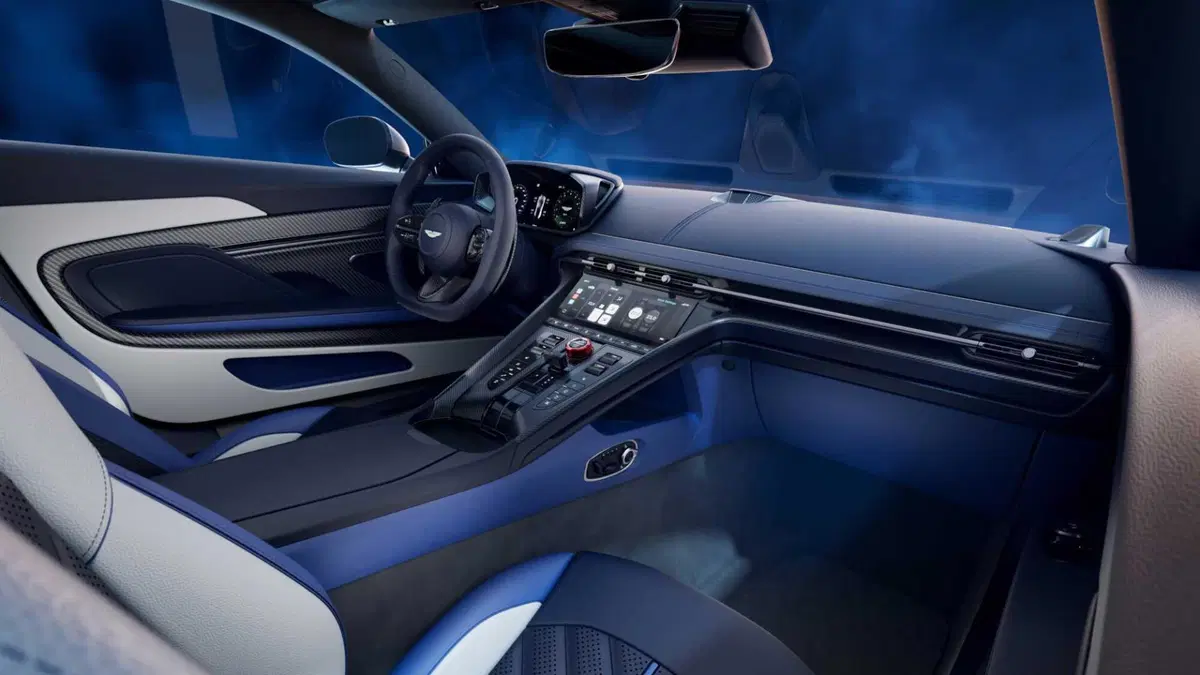Aston Martin DB12 DB12 Coupe 4.0 V8 S auto (8)
