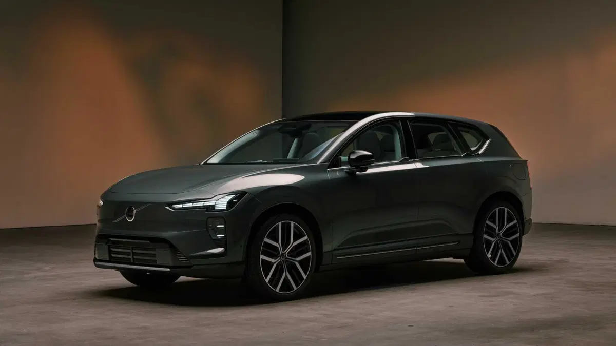 Volvo EX60 (2)