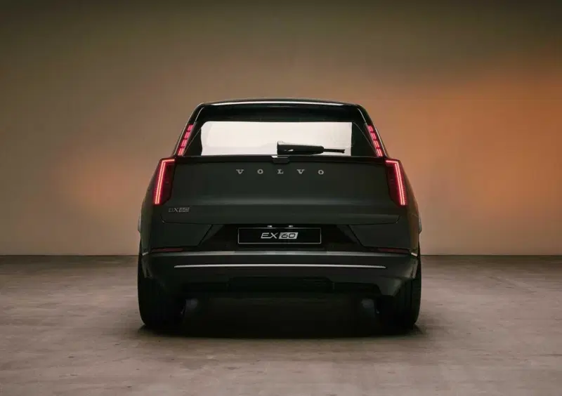 Volvo EX60 (2026-->>) (7)