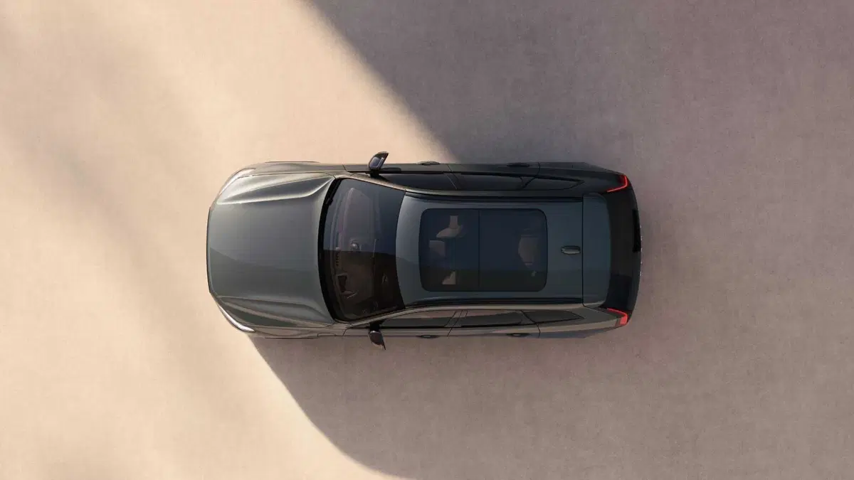 Volvo XC60 2.0 b5 Plus Dark awd auto (8)