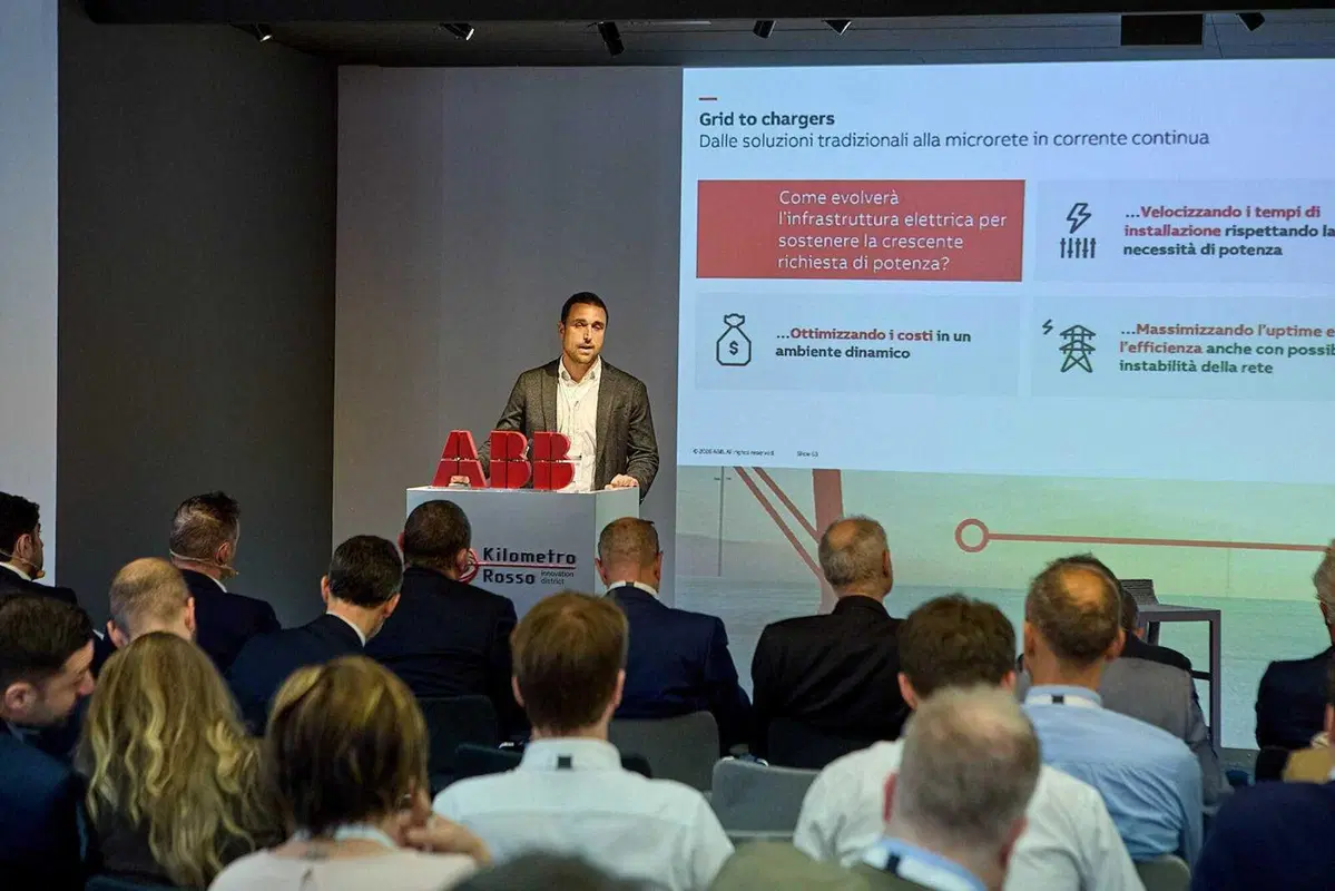 Ricarica elettrica in Italia, ABB accende la sfida: così la rete regge l'urto dell'e-mobility (15)