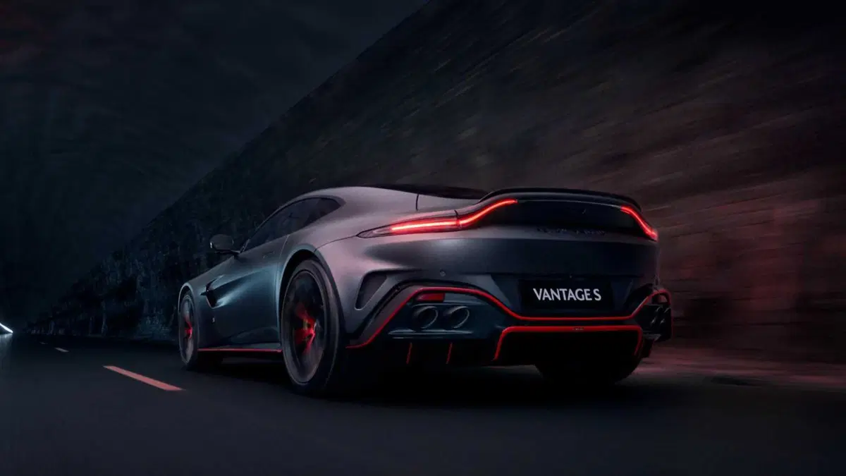 Aston Martin Vantage Coupé Vantage Coupe 4.0 V8 S auto (6)